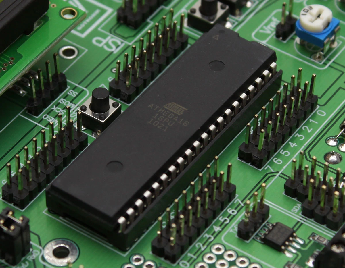 خرید ATmega16